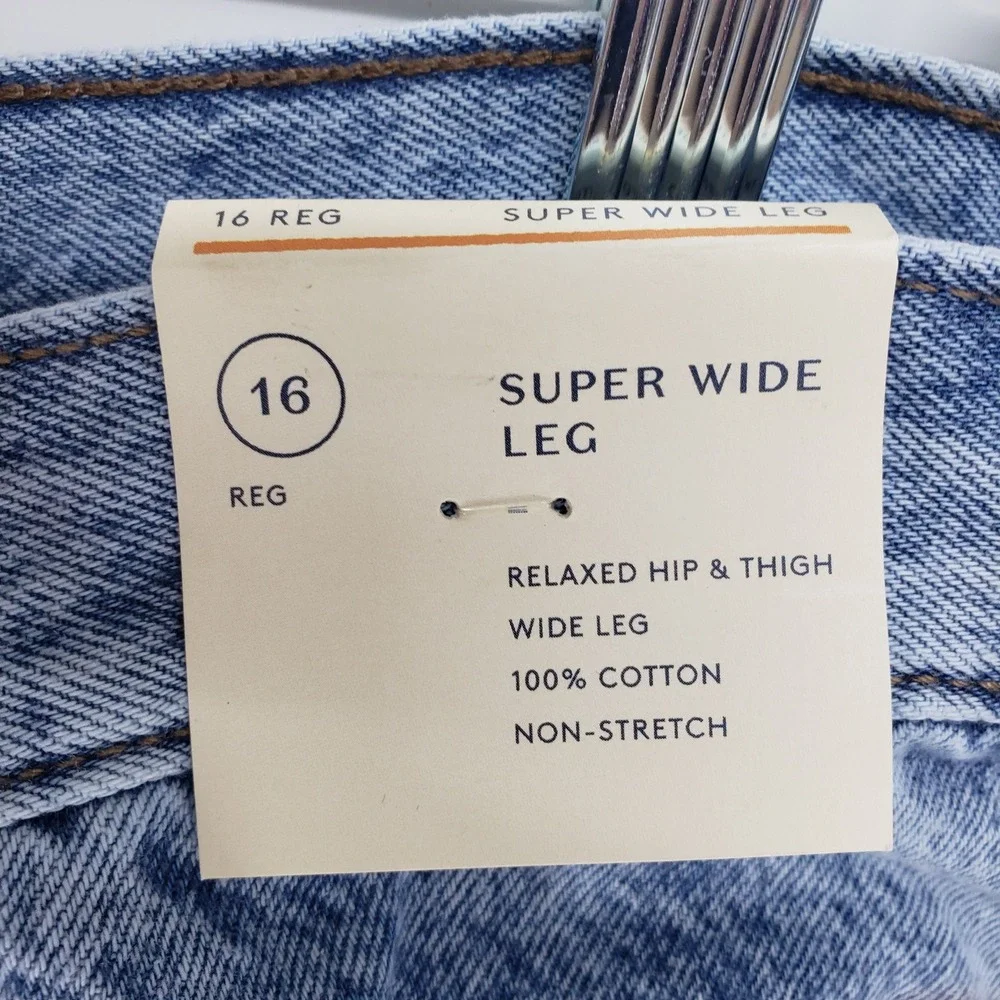 Universal Thread Super Wide Leg Jeans Women 16 Light Acid Wash High Rise Baggy